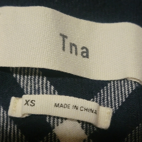 TNA Hooded Flannel Shirt - Picture 2 of 6